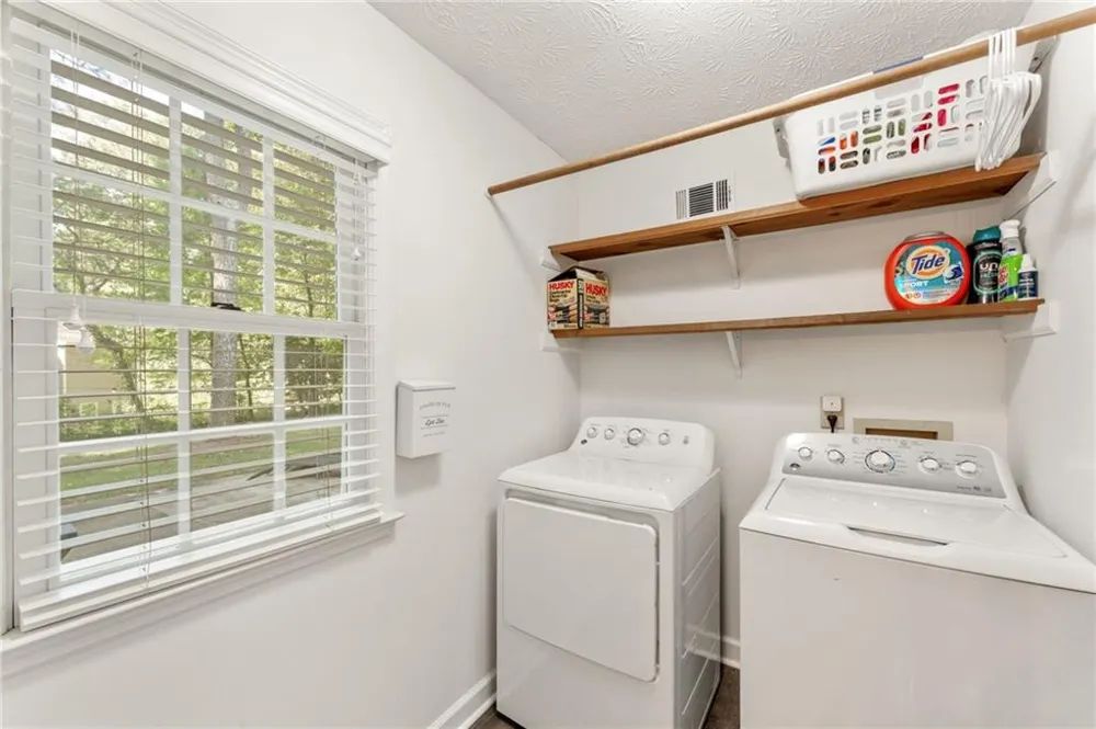 4961 Thornwood Trace NW Acworth, GA 30102