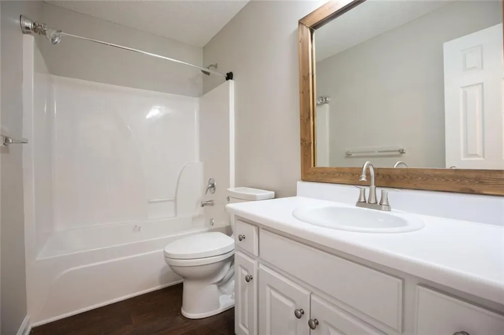 1587 Brush Creek Dr Winder, GA 30680