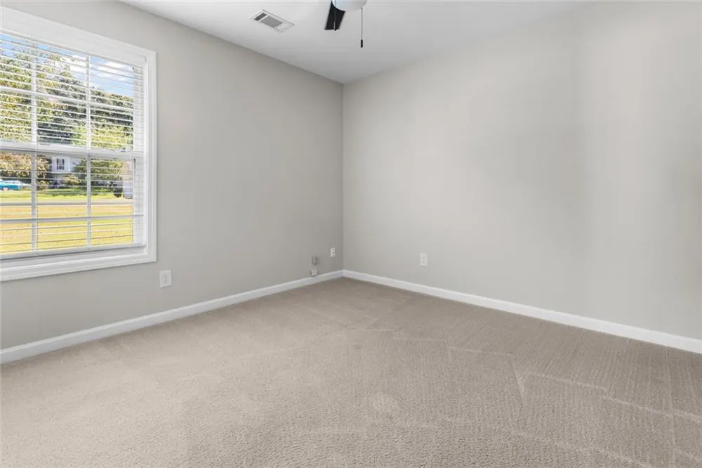 1587 Brush Creek Dr Winder, GA 30680