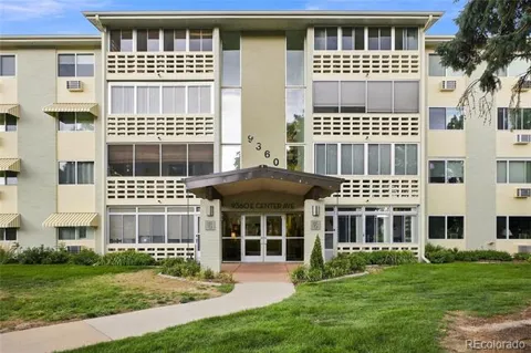 9360 E Center Avenue #3A