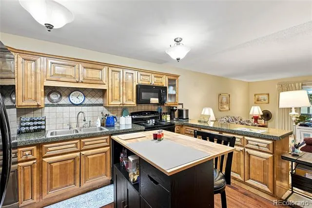 9360 E Center Avenue #3A Denver, CO 80247