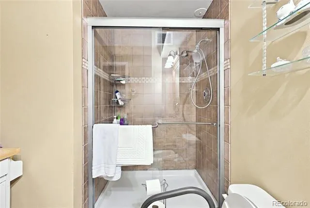 9360 E Center Avenue #3A Denver, CO 80247