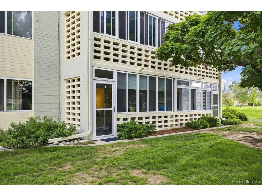 9360 E Center Avenue #3A Denver, CO 80247