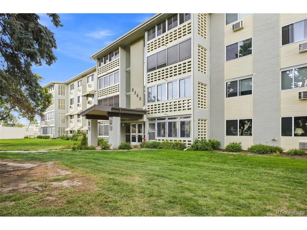 9360 E Center Avenue #3A Denver, CO 80247