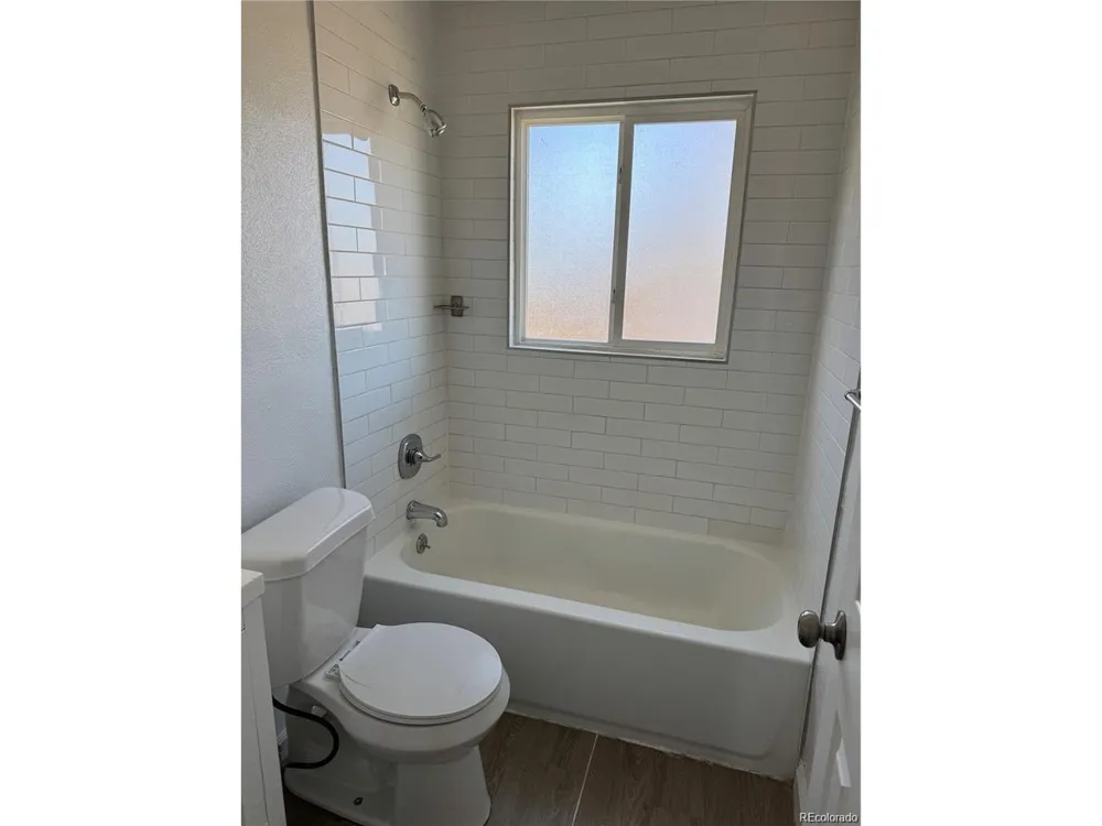1671 Oswego Street Aurora, CO 80010
