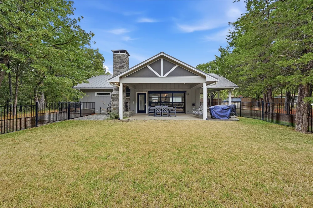 10 Holland Pottsboro, TX 75076