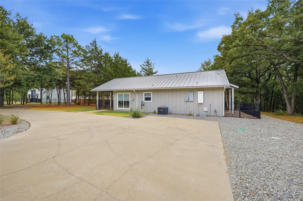 10 Holland Pottsboro, TX 75076