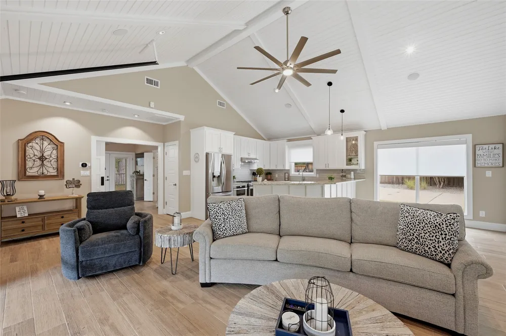 10 Holland Pottsboro, TX 75076