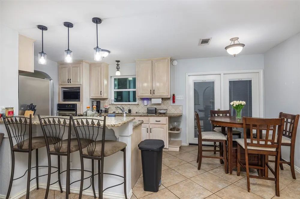 2509 Olympia Drive Arlington, TX 76013