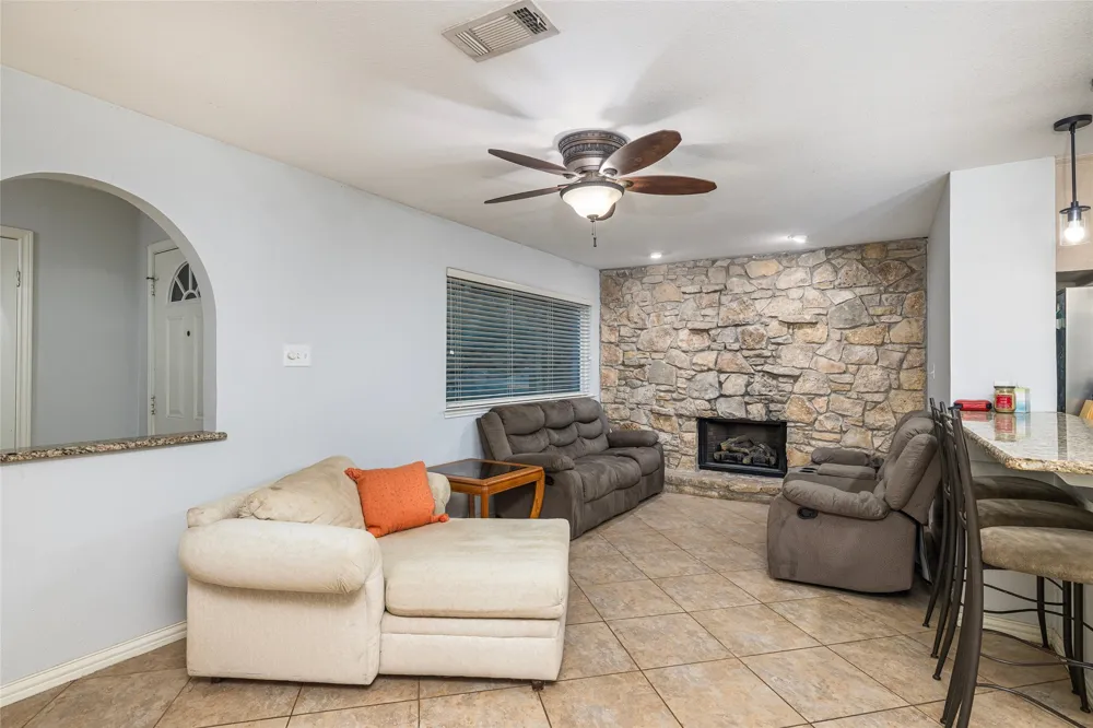 2509 Olympia Drive Arlington, TX 76013