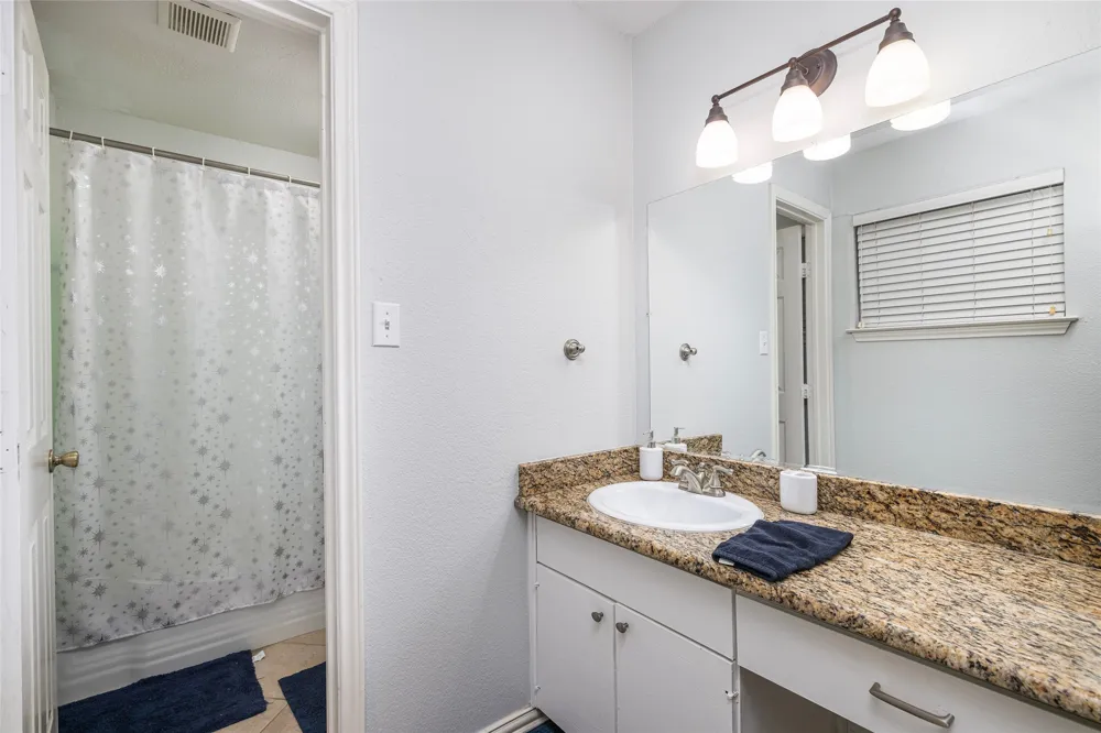 2509 Olympia Drive Arlington, TX 76013