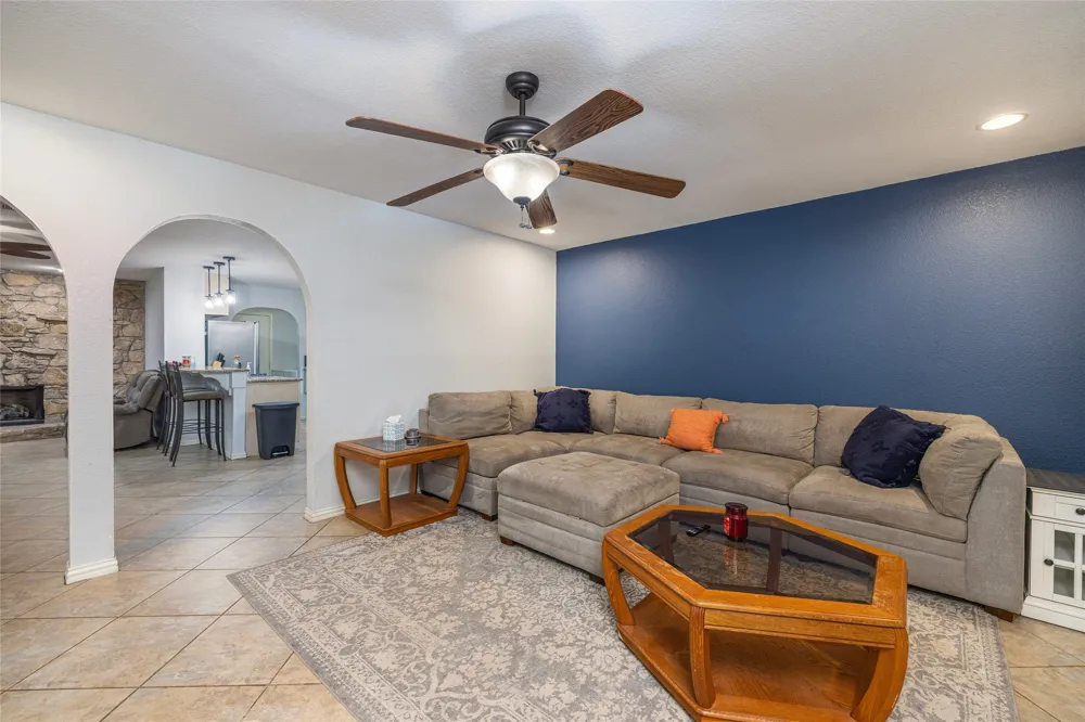 2509 Olympia Drive Arlington, TX 76013