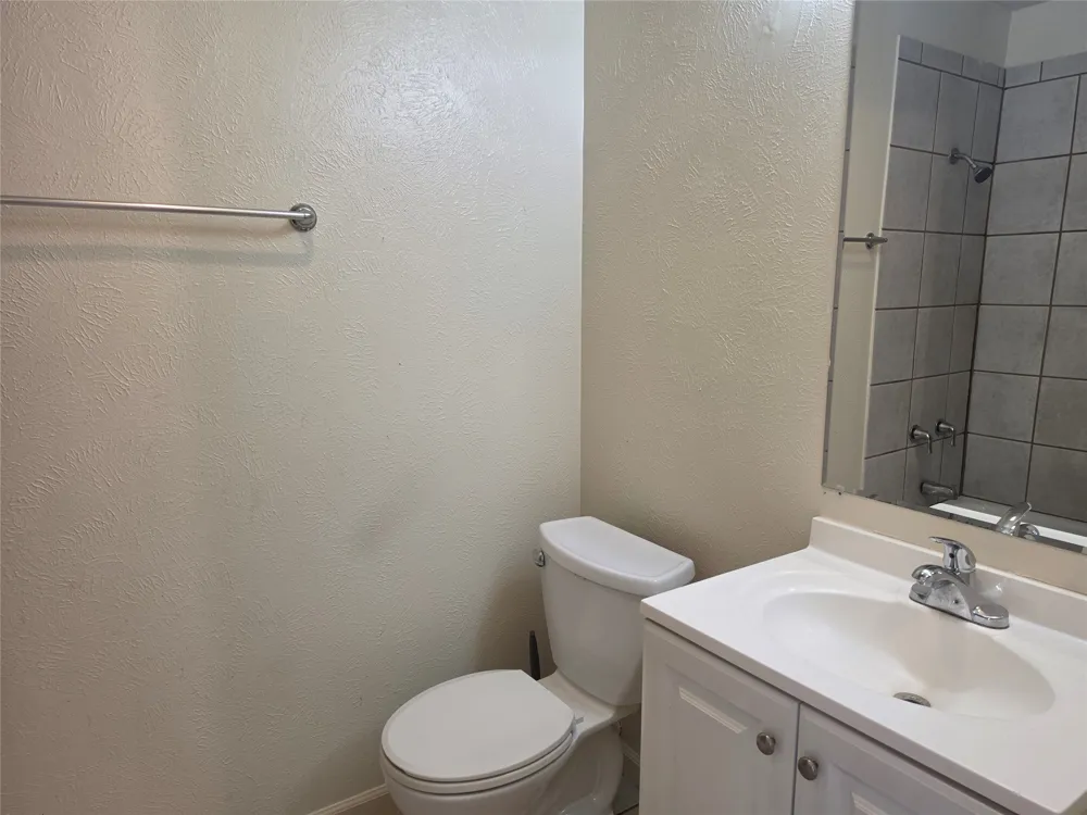 2605 Arlington Lane Lancaster, TX 75134