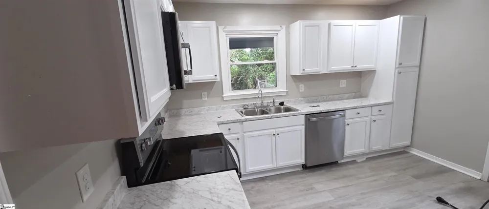826 Floyd Road Extension Spartanburg, SC 29307