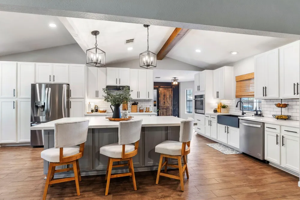 1207 Gail Drive Pinehurst, TX 77362