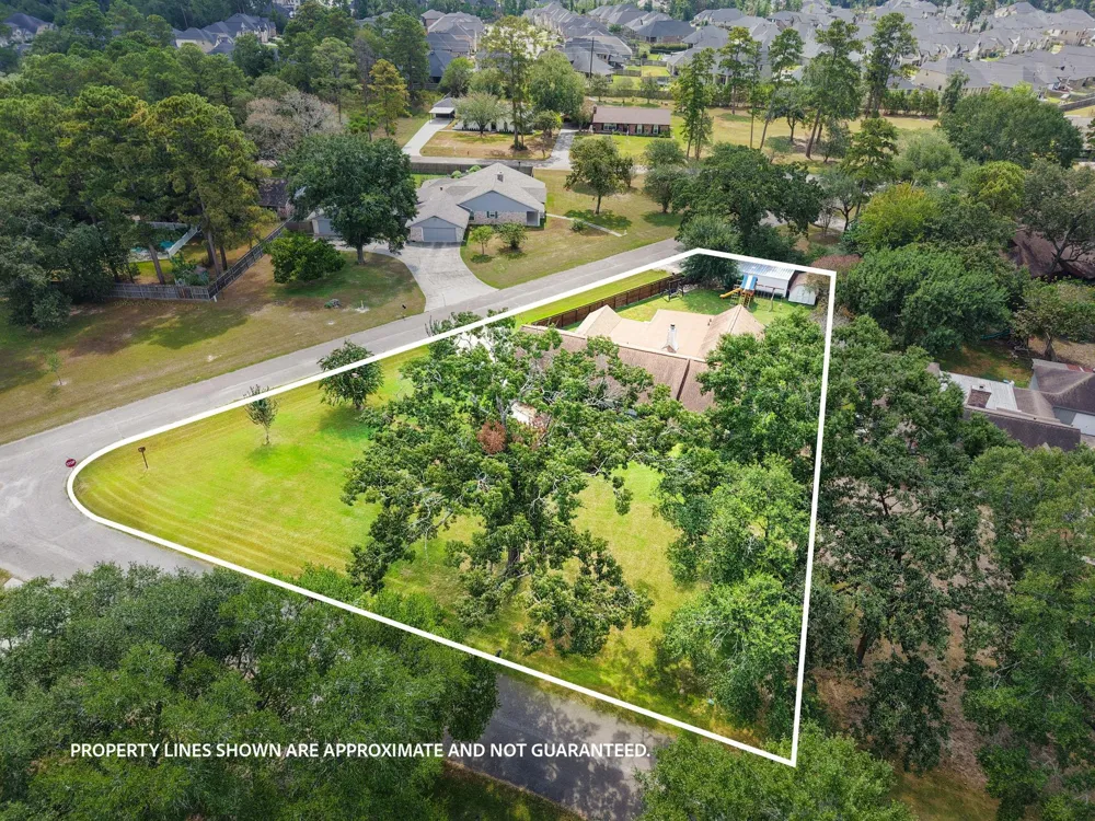 1207 Gail Drive Pinehurst, TX 77362