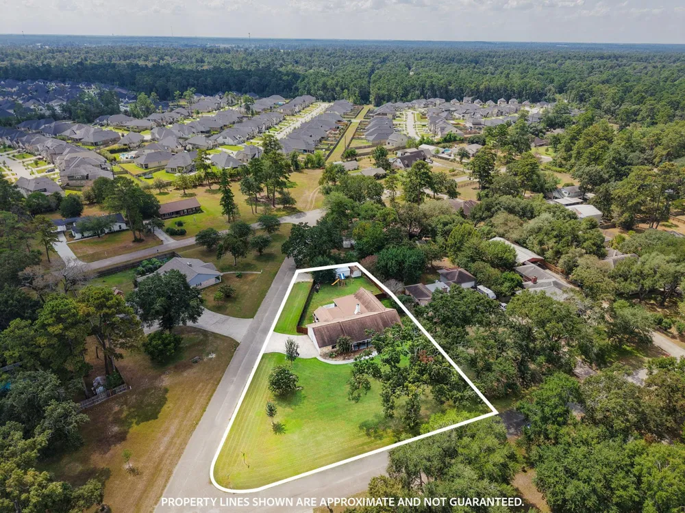 1207 Gail Drive Pinehurst, TX 77362