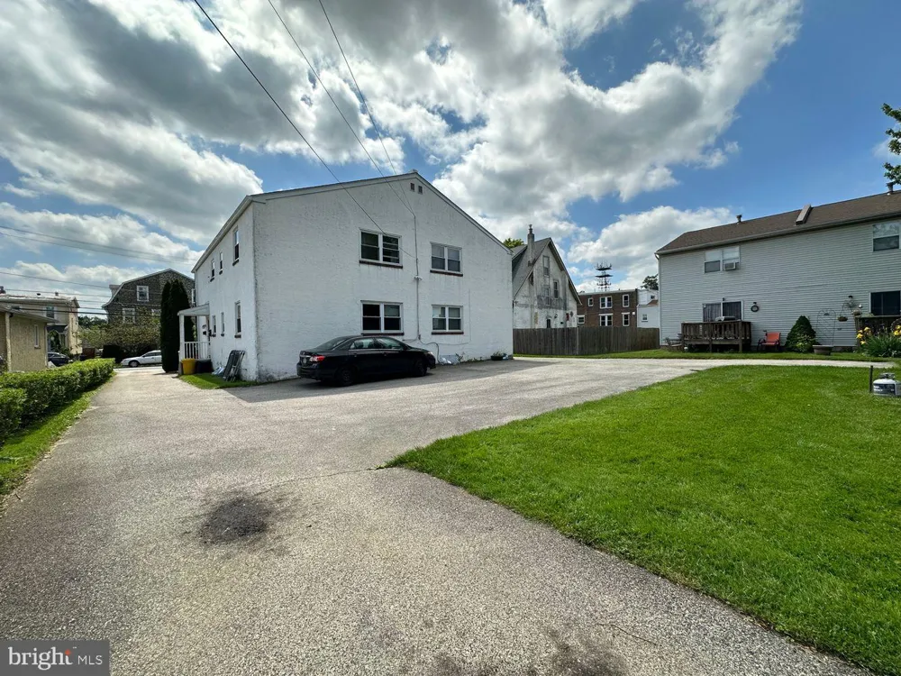 7815 QUEEN #A Wyndmoor, PA 19038