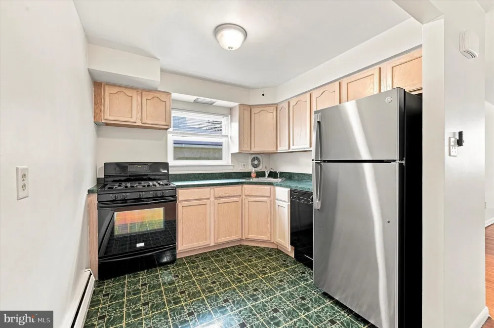 7815 QUEEN #A Wyndmoor, PA 19038