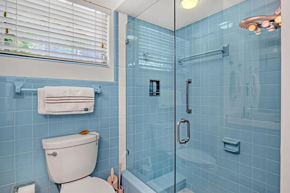 306 CASCADE LANE Palm Beach Shores, FL 33404