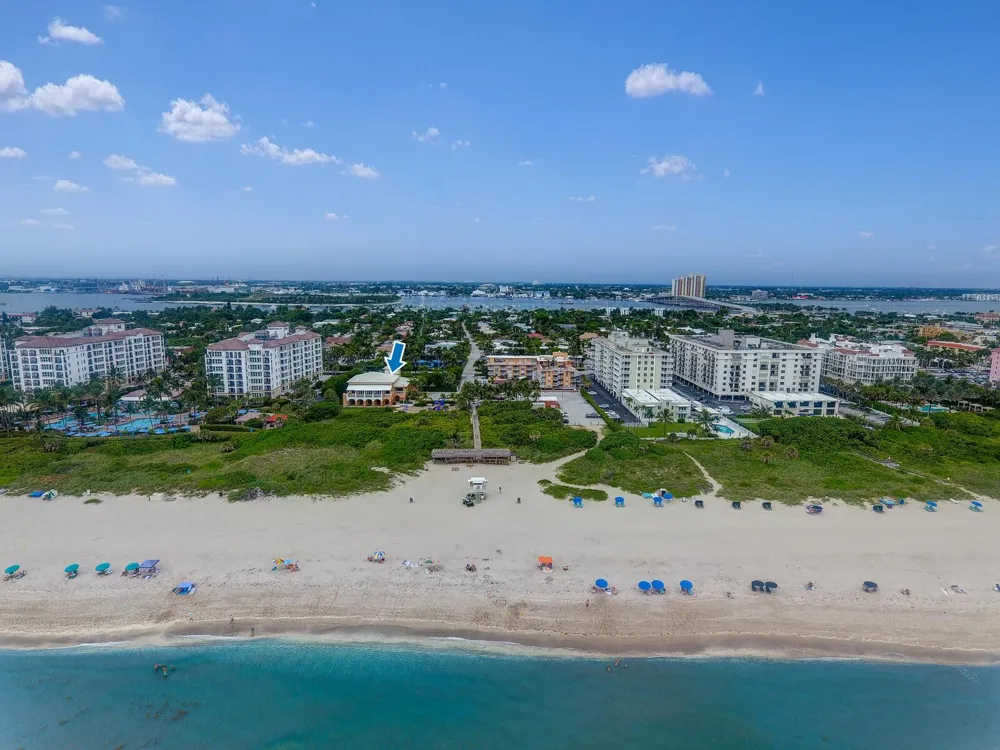 306 CASCADE LANE Palm Beach Shores, FL 33404