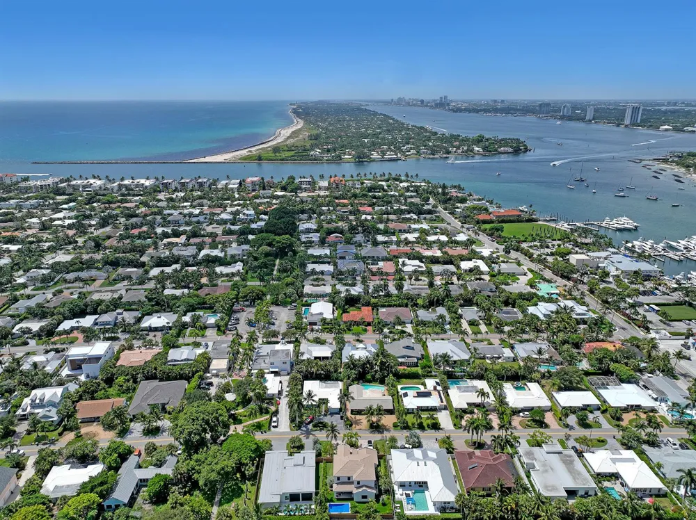 306 CASCADE LANE Palm Beach Shores, FL 33404
