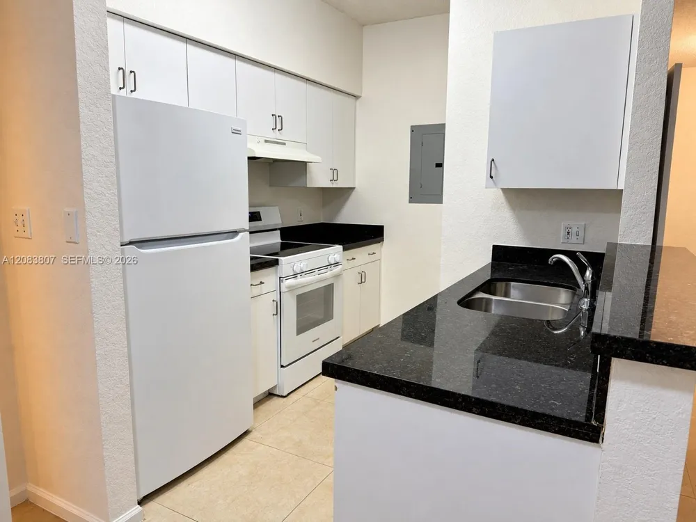 7000 SW 80th St #101 Miami, FL 33143