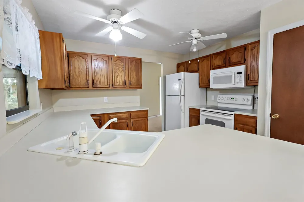 878 SW McComb Avenue Port St. Lucie, FL 34953