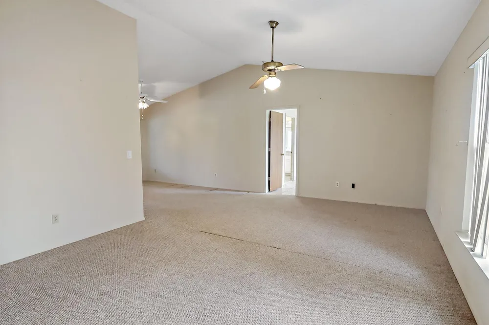 878 SW McComb Avenue Port St. Lucie, FL 34953