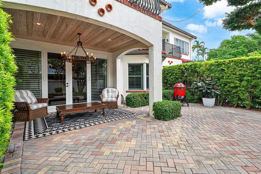 828 ESTUARY WAY Delray Beach, FL 33483