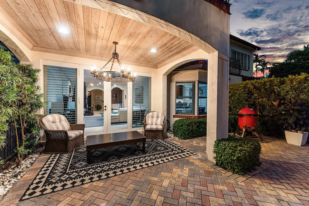 828 ESTUARY WAY Delray Beach, FL 33483