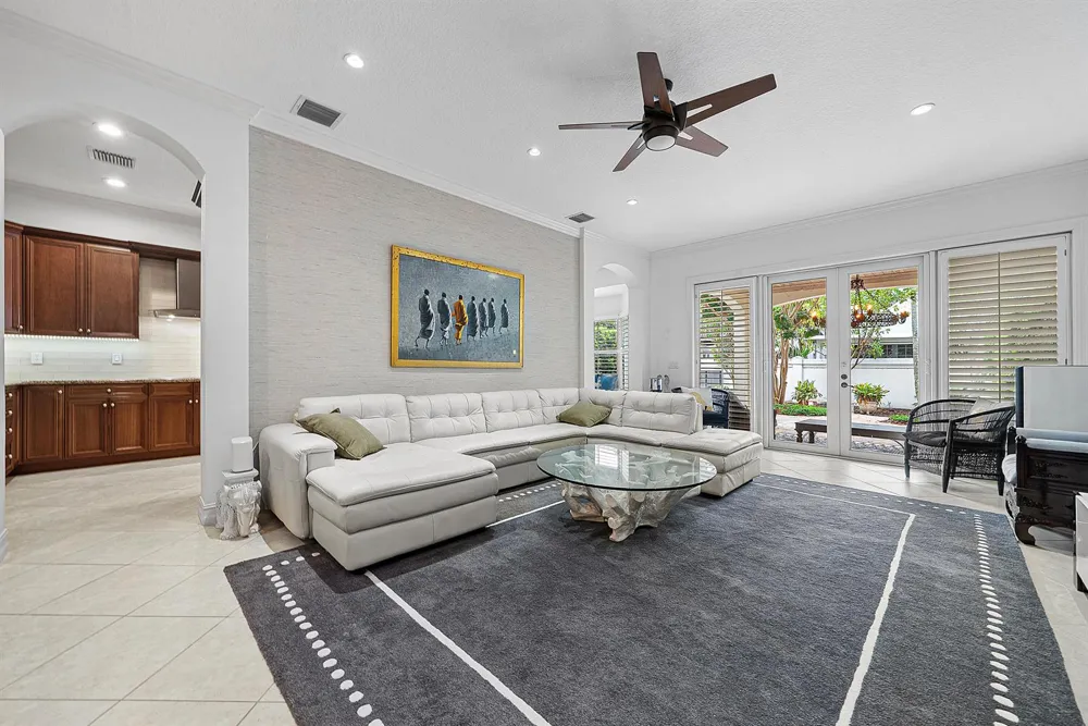 828 ESTUARY WAY Delray Beach, FL 33483