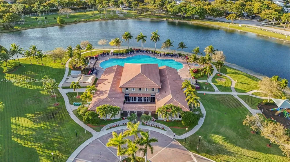 8962 SW 225th St ## Cutler Bay, FL 33190