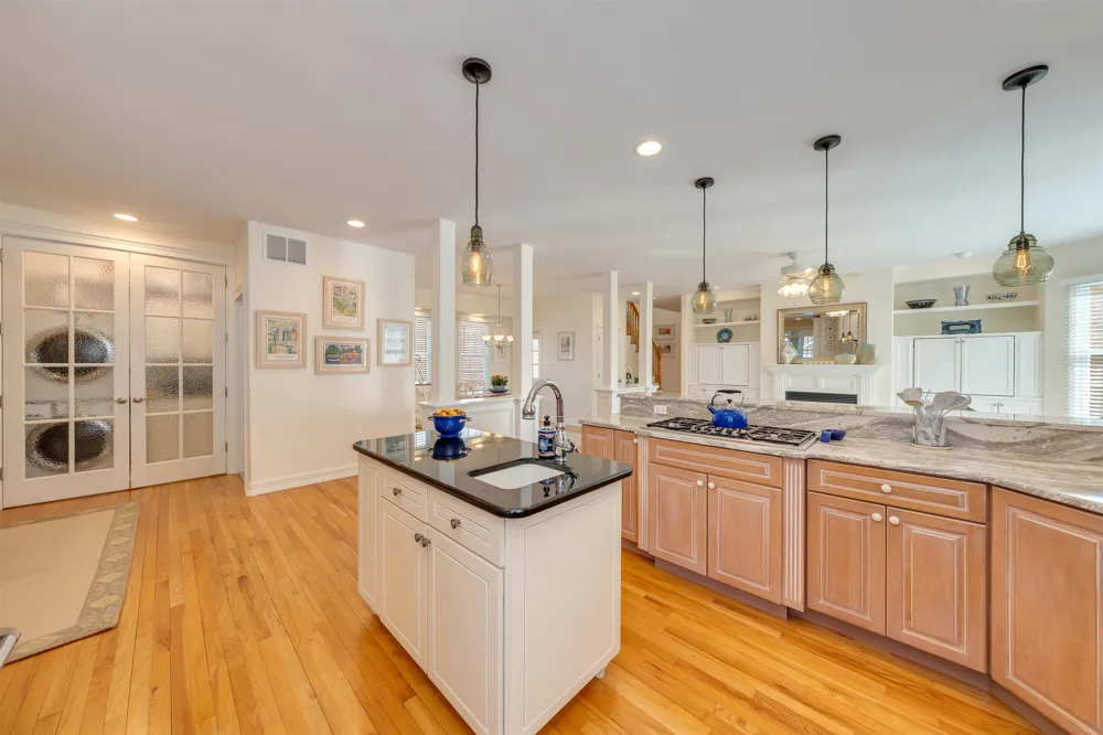 737 Sunset Boulevard West Cape May, NJ 08204