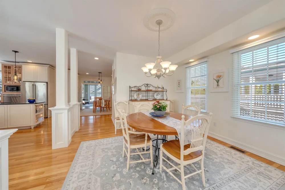 737 Sunset Boulevard West Cape May, NJ 08204