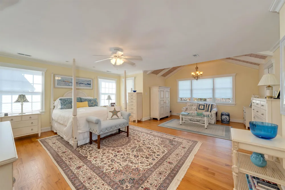 737 Sunset Boulevard West Cape May, NJ 08204