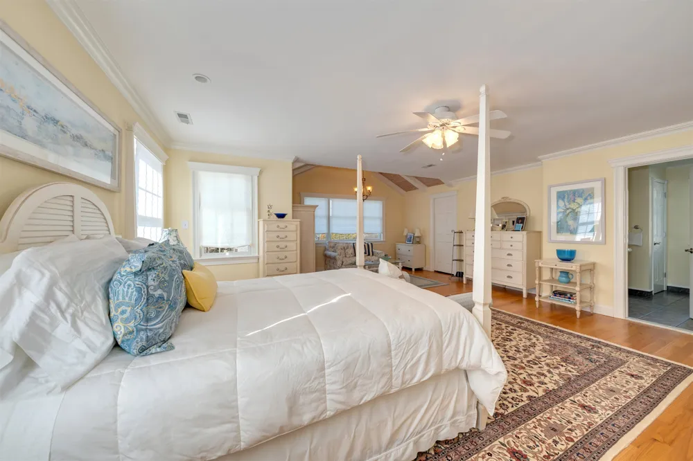 737 Sunset Boulevard West Cape May, NJ 08204