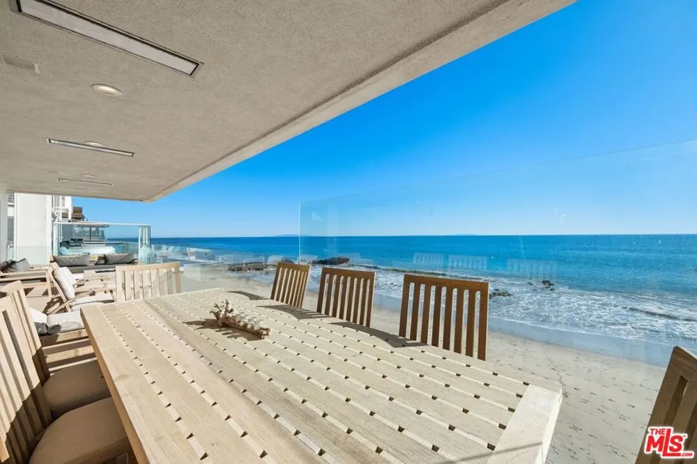 25302 Malibu Road Malibu, CA 90265