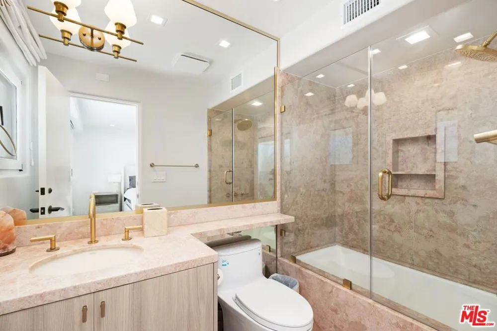 25302 Malibu Road Malibu, CA 90265