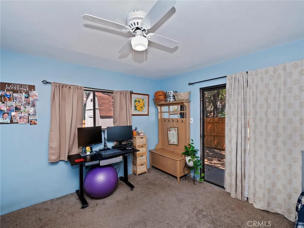 327 Wabash Sugarloaf, CA 92386