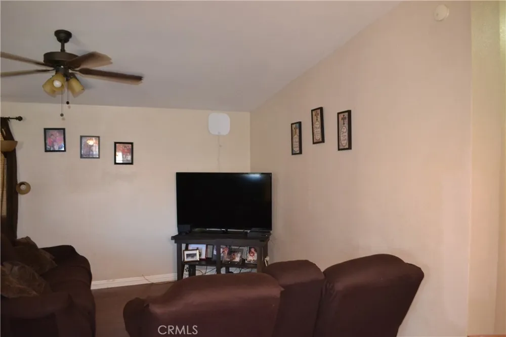 26465 Monroe Lane Homeland, CA 92548