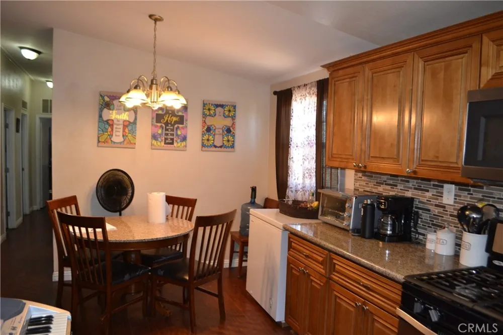 26465 Monroe Lane Homeland, CA 92548