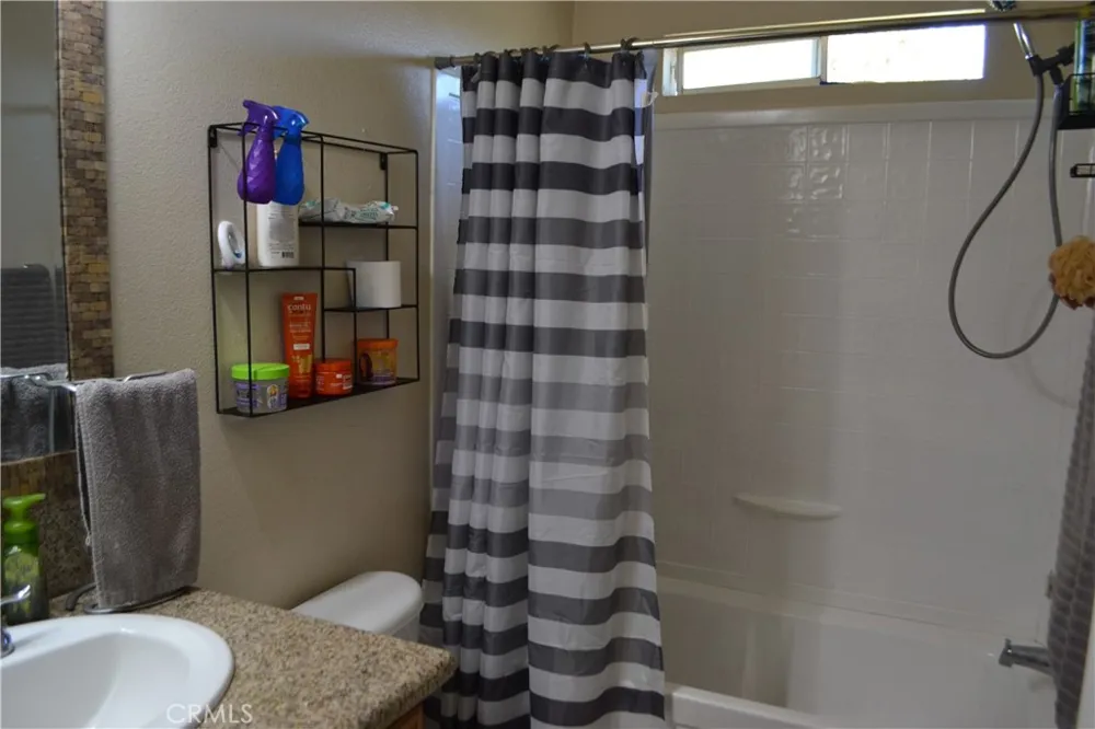 26465 Monroe Lane Homeland, CA 92548