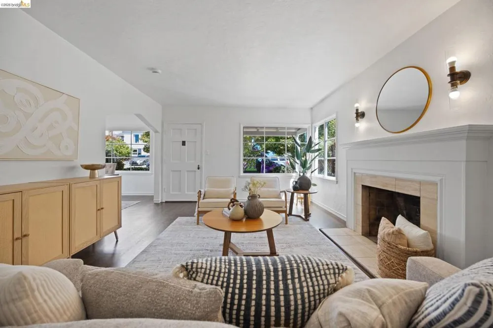 229 Ramona Ave El Cerrito, CA 94530