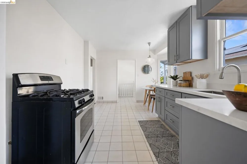 229 Ramona Ave El Cerrito, CA 94530