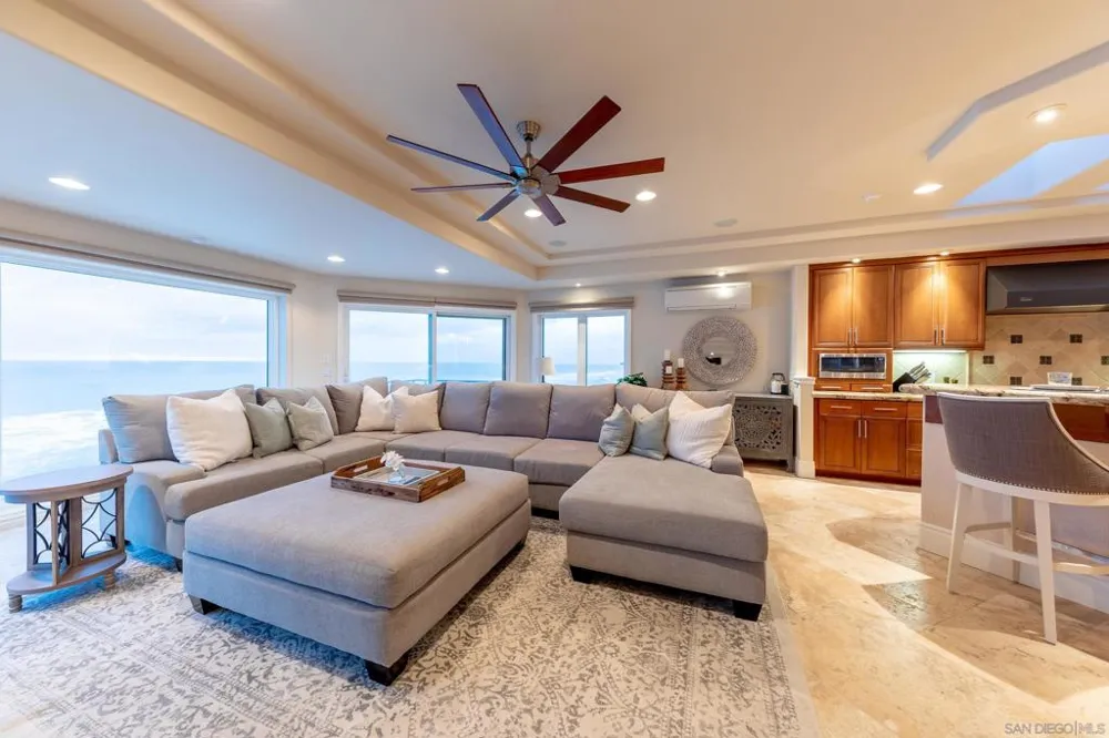1731 S Pacific St Oceanside, CA 92054