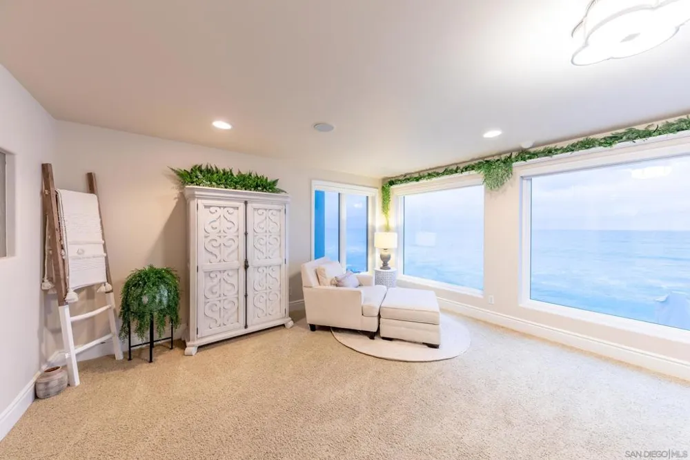 1731 S Pacific St Oceanside, CA 92054