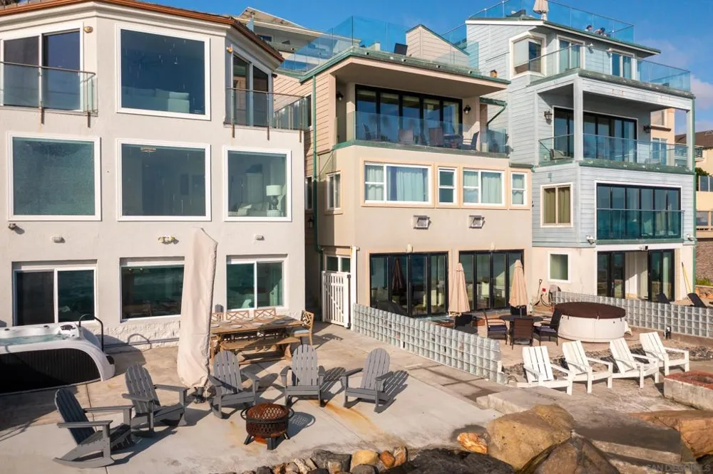 1731 S Pacific St Oceanside, CA 92054