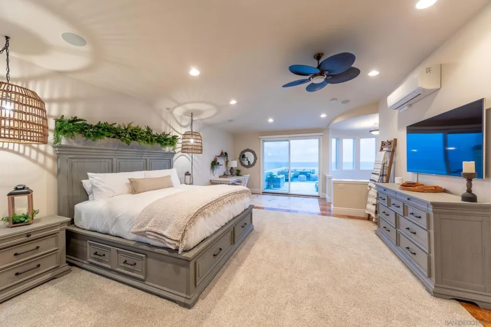 1731 S Pacific St Oceanside, CA 92054