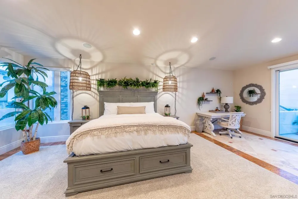 1731 S Pacific St Oceanside, CA 92054